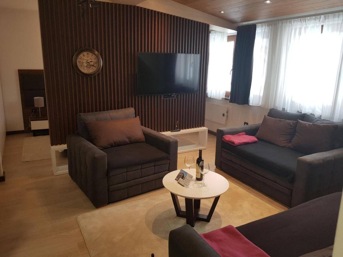 Family Apartmans Harry- Apartmans Of The Apart Hotel & Spa Zoned, Kopaonik - Special Benefit, Children Up To 13 Years Of Age Accompanied By Two Adults Stay For Free-Parking-Breakfast-Pool&Spa エクステリア 写真