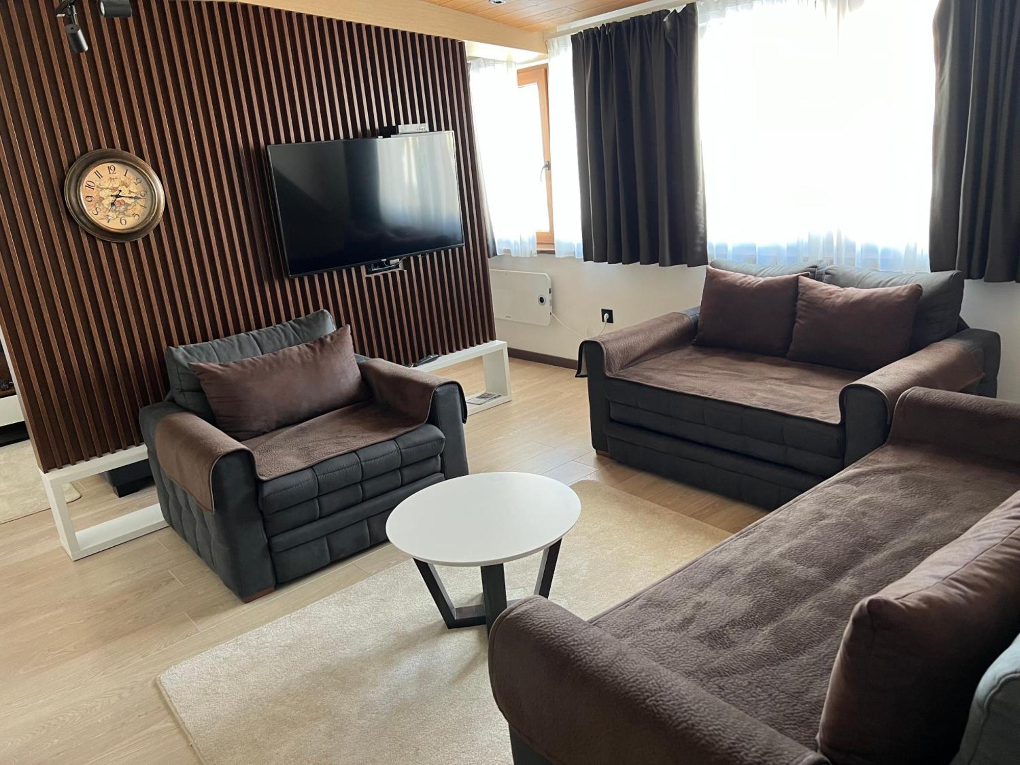 Family Apartmans Harry- Apartmans Of The Apart Hotel & Spa Zoned, Kopaonik - Special Benefit, Children Up To 13 Years Of Age Accompanied By Two Adults Stay For Free-Parking-Breakfast-Pool&Spa エクステリア 写真